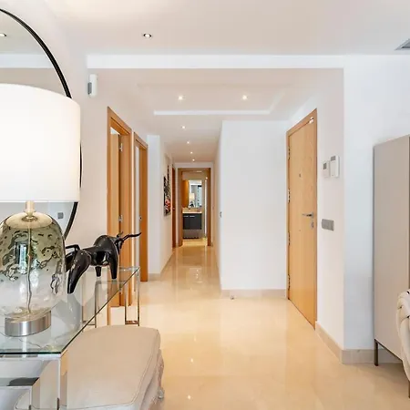 Modern 2 Bed In Marbella-san Pedro