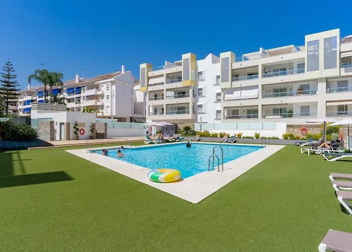 Modern 2 Bed In Marbella-san Pedro *
