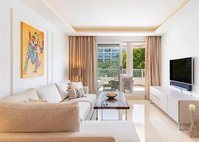 Modern 2 Bed In Marbella-san Pedro * 马尔韦利亚
