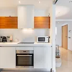 Modern 2 Bed In Marbella-san Pedro Apartment *