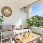 Modern 2 Bed In Marbella-san Pedro